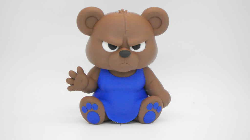 🐻💜💙💛 Bärta – Die Grumpy‑Queen im Kleid
