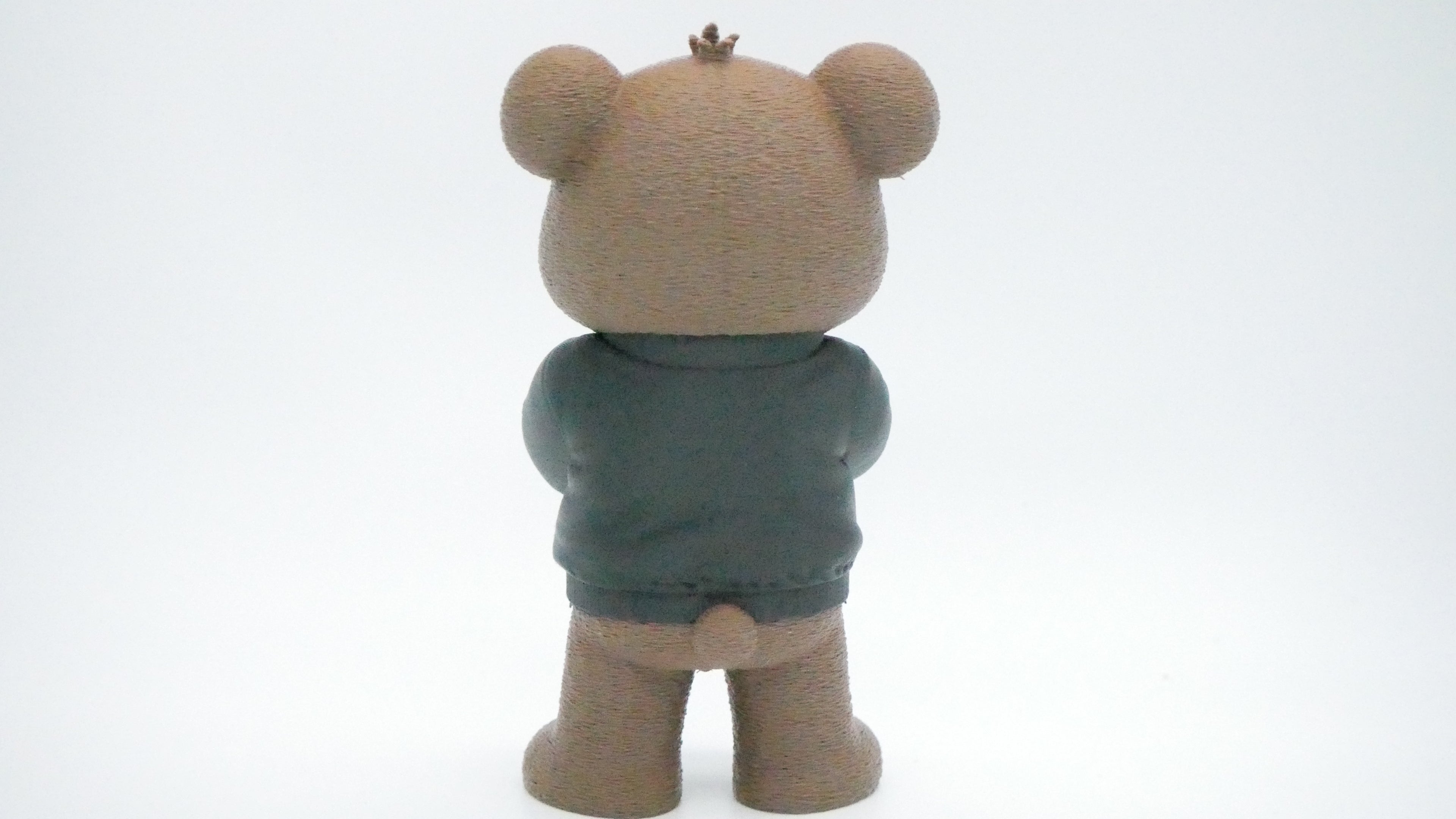 🐻🧥💢 Umbärto – Der grummelige Türsteher‑Bär