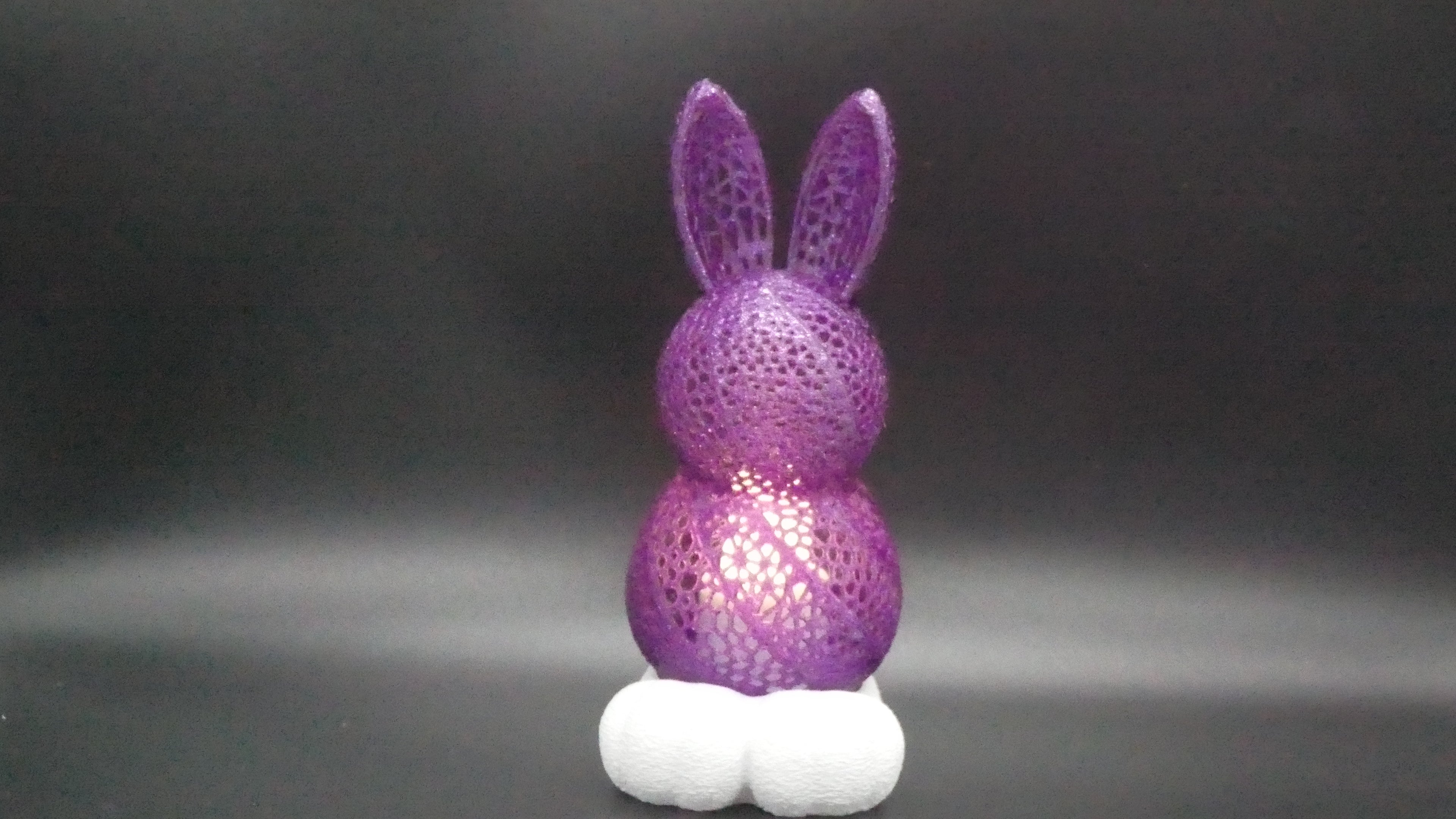 Osterhase Königlicher Amethyst